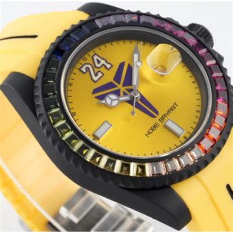 kobe bryant buys rolex for team